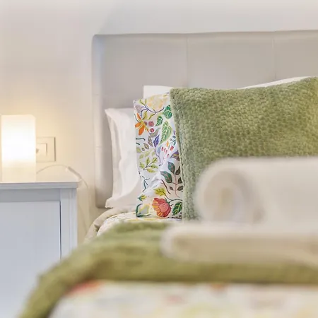 Rolycar 104 Icod De Los Vinos